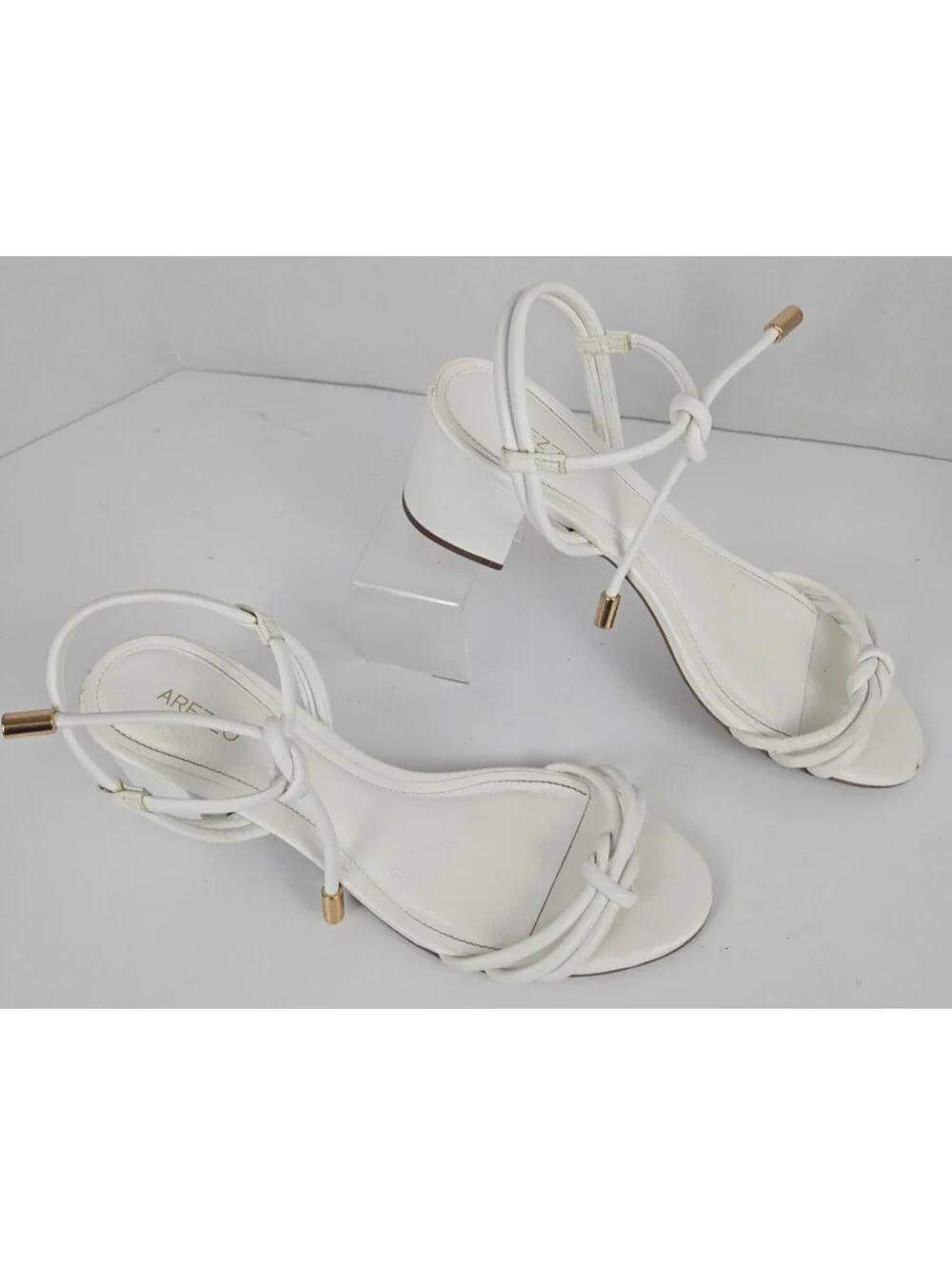 Arezzo White Camila Block Heel Leather Ankle Strap Sandal Size 8US Brazil